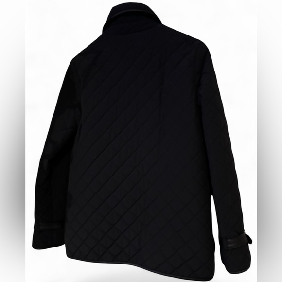 Coach Black Nylon Quilted Signature Snap, Leather Trim Jacket
Women’s Sz Sm - Picture 2 of 10